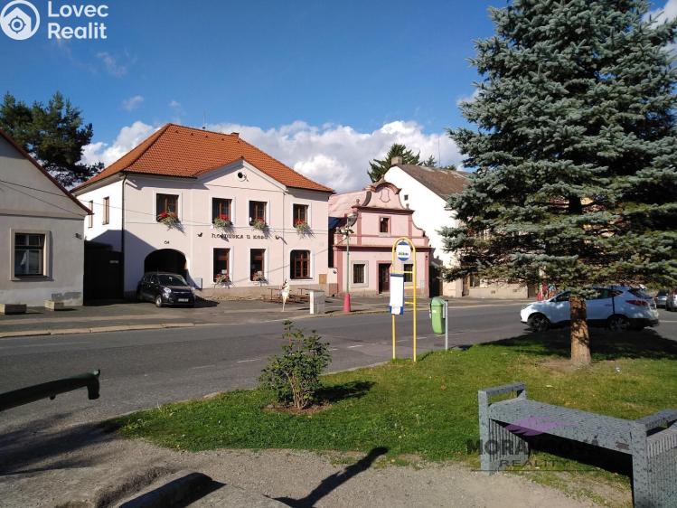 Prodej rodinného domu Žleby, Zámecké náměstí 6 č. 15
