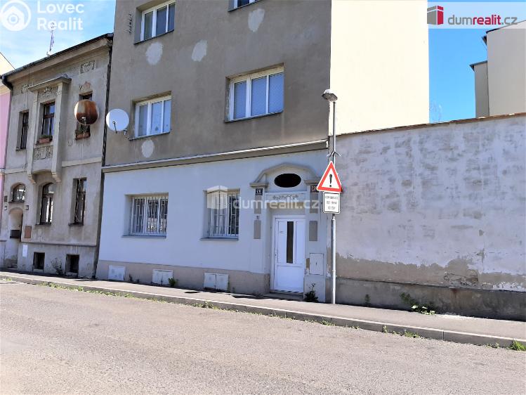 Pronájem bytu 3+KK Ústí nad Labem, Mánesova č. 1