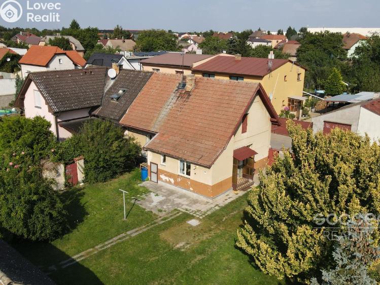 Pronájem kanceláře Jirny, Alšova č. 19