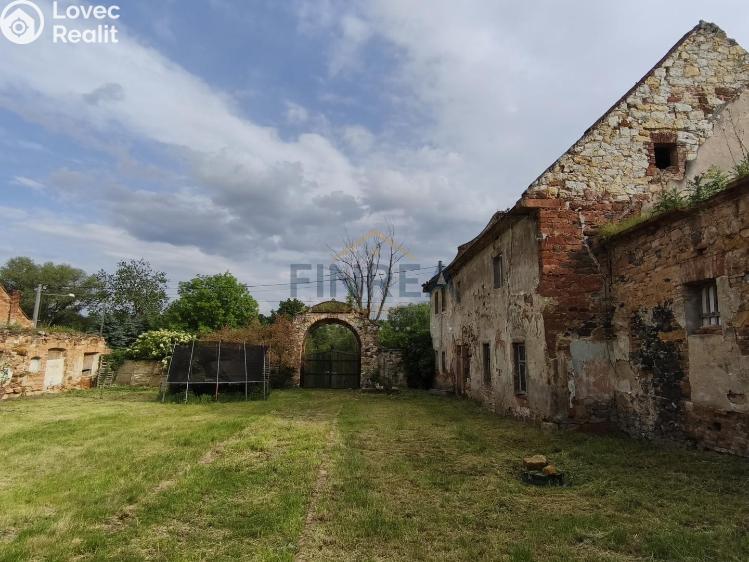 Prodej zemědělské usedlosti Krásný Dvůr č. 9