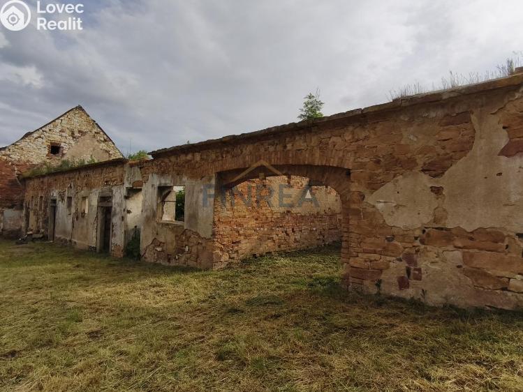 Prodej zemědělské usedlosti Krásný Dvůr č. 11