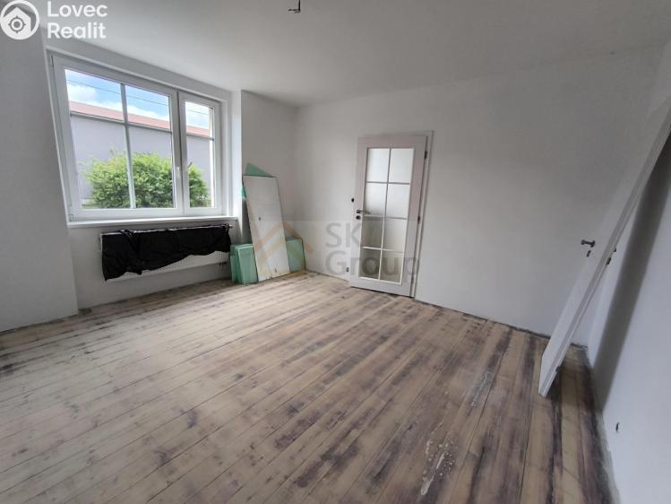 Prodej bytu 1+1 Karlovy Vary, Nad Dvorem č. 17