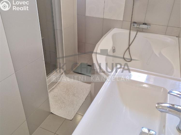 Pronájem bytu 3+1 České Budějovice, Žižkova tř. 173/19 č. 10