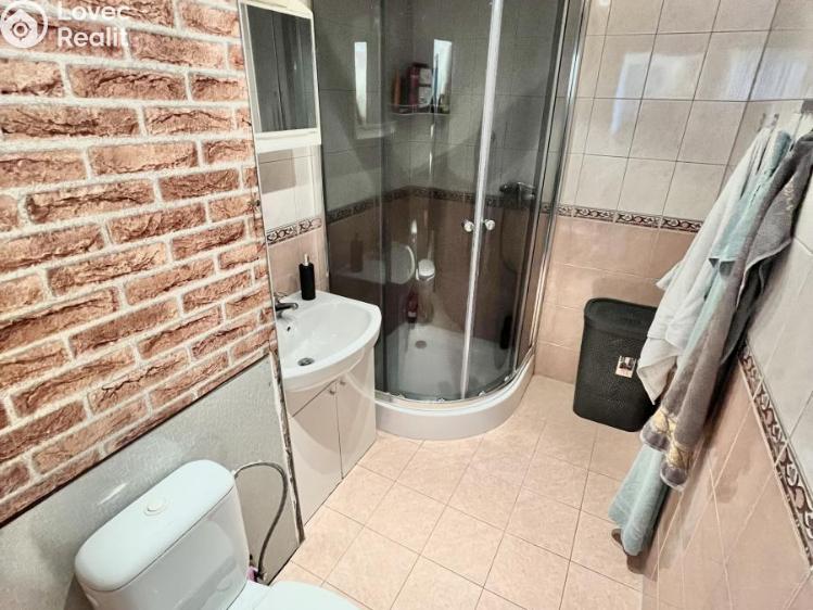 Pronájem bytu 3+1 Holýšov č. 7
