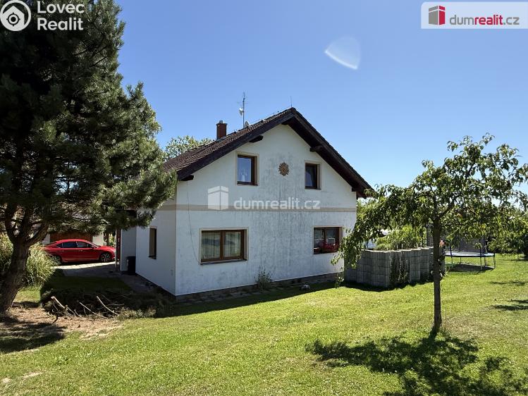 Prodej rodinného domu Tři Sekery č. 8