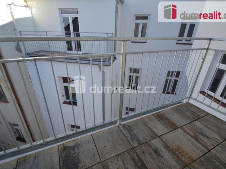 Аренда квартиры 2+KK Praha 4, Marie Cibulkové č. 15
