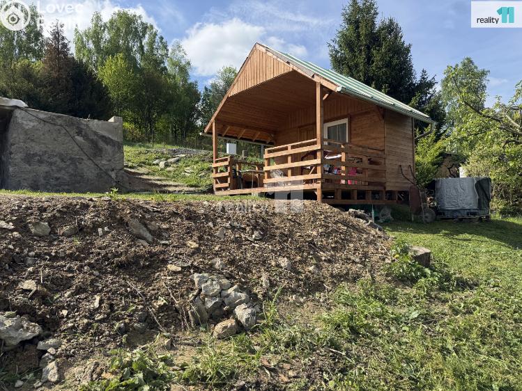 Prodej specifického typu nemovitosti Líšný č. 18