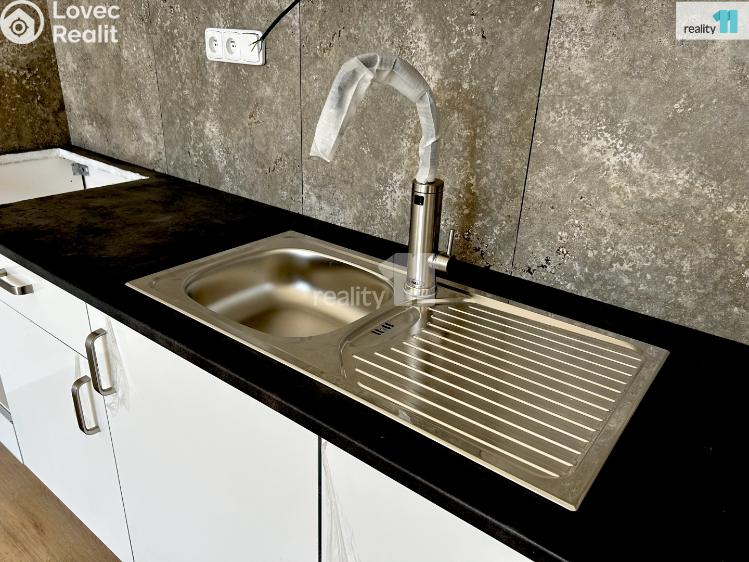 Pronájem bytu 4+KK Český Brod, Krále Jiřího č. 10