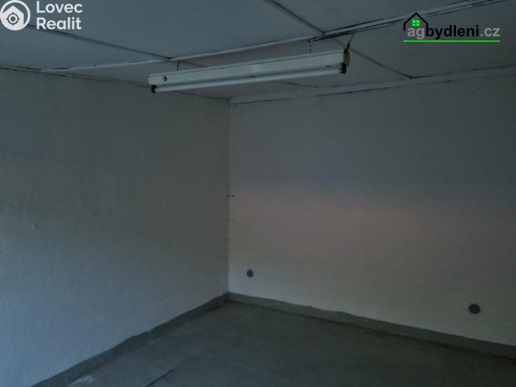 Аренда гаража Borovany, Nádražní 335 č. 8
