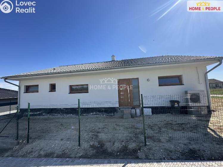Prodej rodinného domu Tuřice č. 4