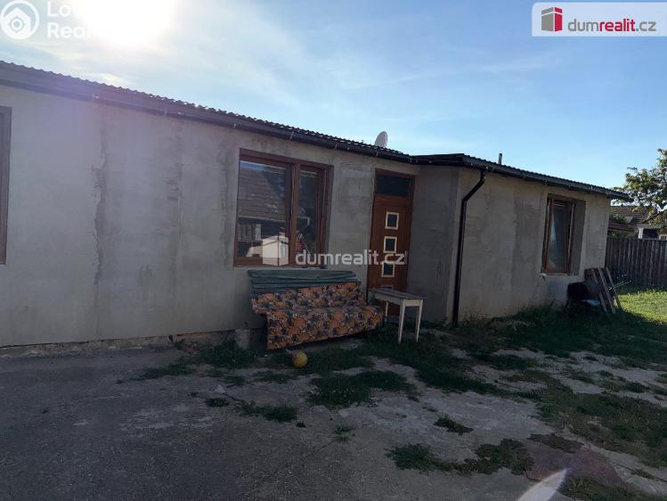 Prodej rodinného domu Otrokovice, Hložkova č. 8