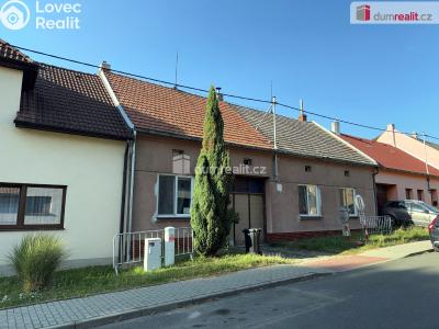 Prodej rodinného domu Otrokovice, Hložkova č. 2