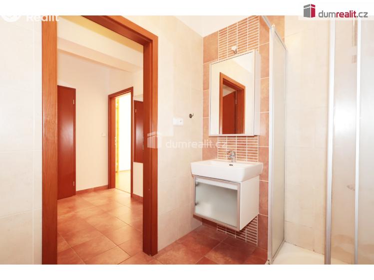Rent apartment 2+KK Praha 8, Ke Stírce č. 18