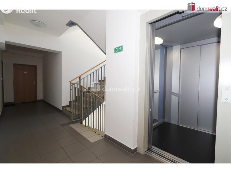 Rent apartment 2+KK Praha 8, Ke Stírce č. 21