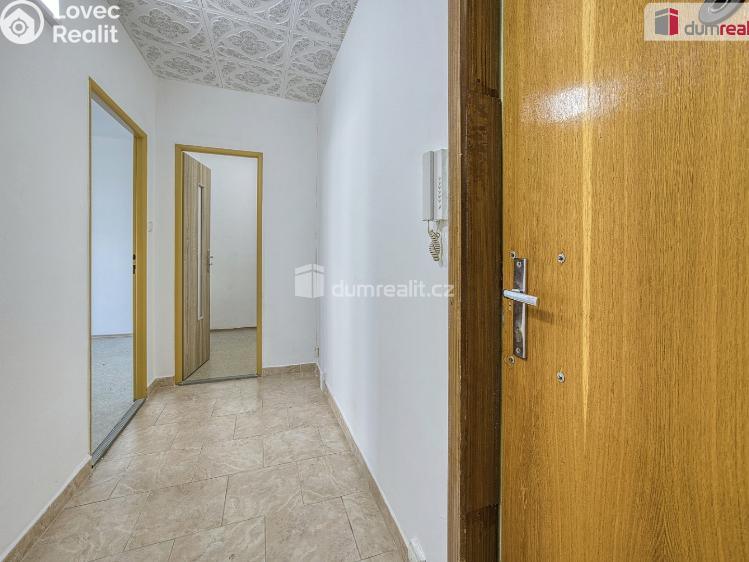 Pronájem bytu 1+1 Neratovice, Mládežnická č. 14