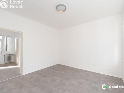 Rent apartment 2+1 Zlín, B. Němcové 368 č. 12