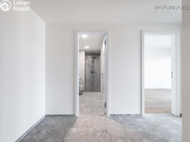 Продажа квартиры 2+KK Praha 4, Modřany, Československého exilu č. 6