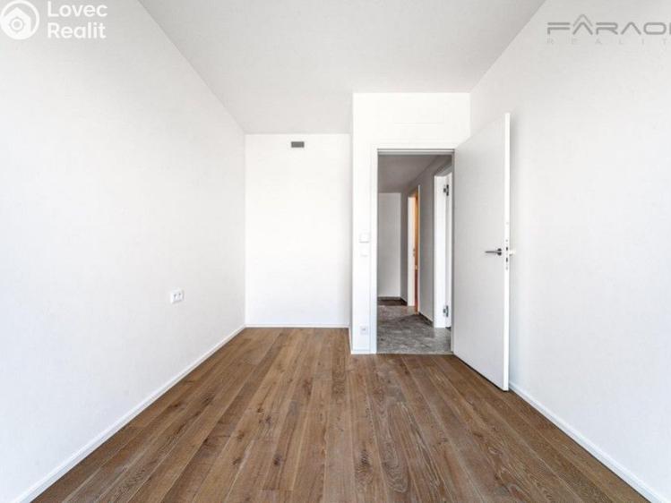 Продажа квартиры 2+KK Praha 4, Modřany, Československého exilu č. 7