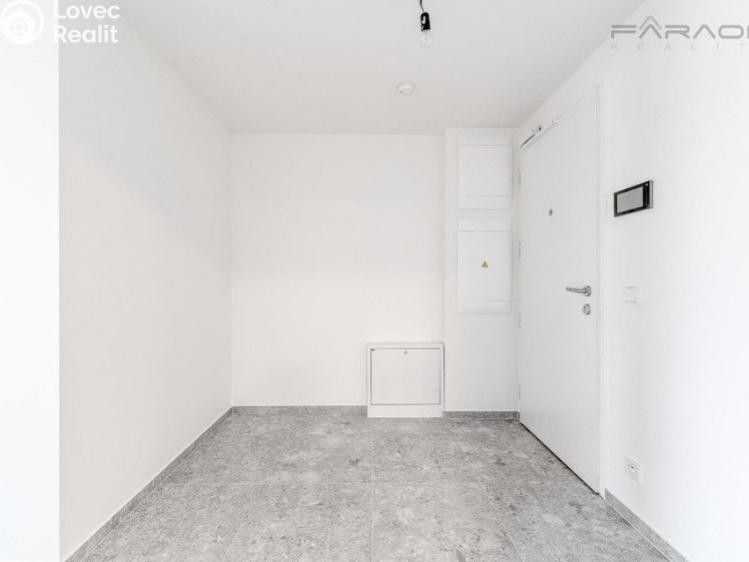 Продаж квартири 2+KK Praha 4, Modřany, Československého exilu č. 8