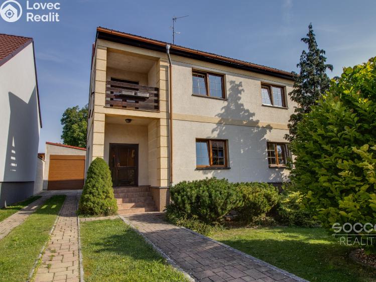 Pronájem rodinného domu Smečno, 5. května č. 1