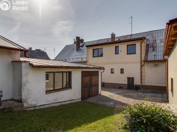 Pronájem rodinného domu Smečno, 5. května č. 22