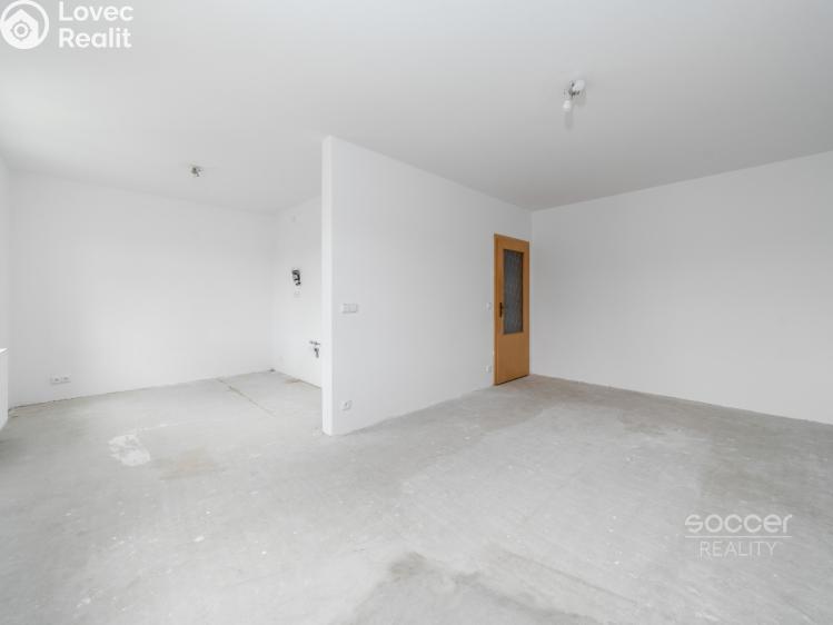 Sale apartment 1+KK Vestec, Okružní č. 2