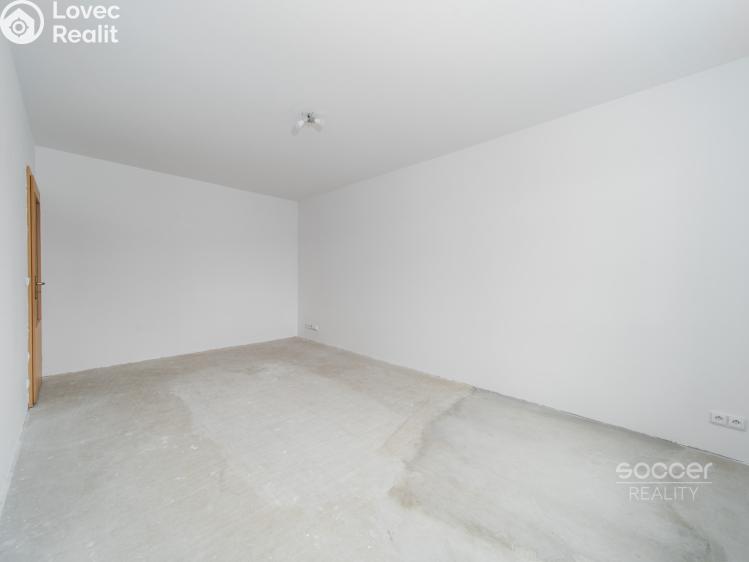 Sale apartment 1+KK Vestec, Okružní č. 5