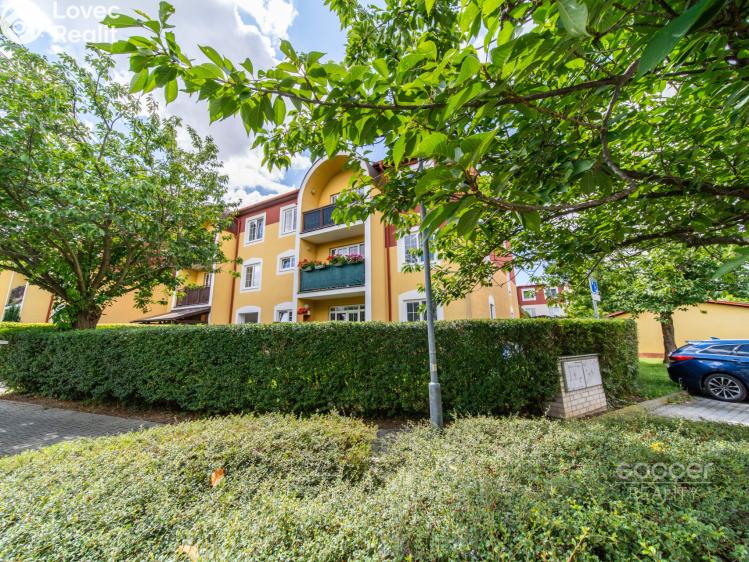 Sale apartment 1+KK Vestec, Okružní č. 14