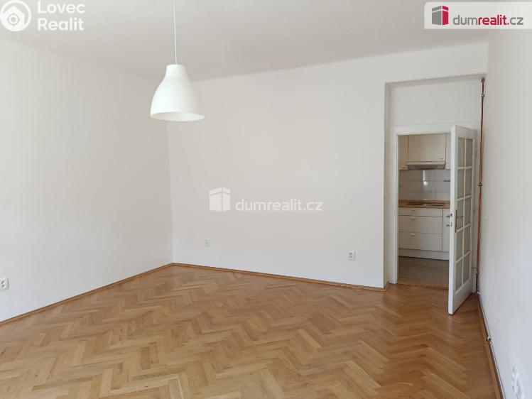 Pronájem bytu 2+KK Praha 10, Za poštou č. 2