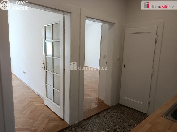 Pronájem bytu 2+KK Praha 10, Za poštou č. 8
