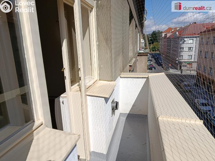 Pronájem bytu 2+KK Praha 10, Za poštou č. 15