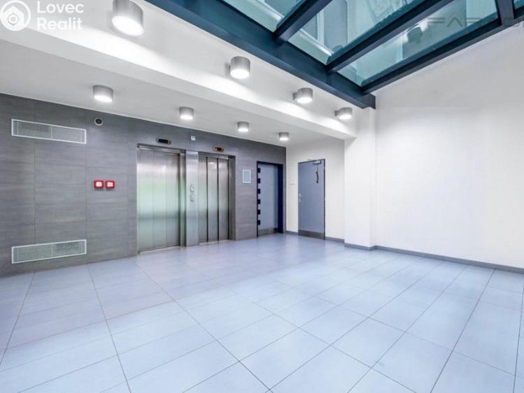 Prodej bytu 3+1 Praha, Nušlova č. 15