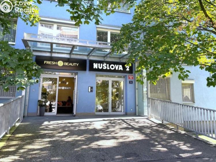 Prodej bytu 3+1 Praha, Nušlova č. 17