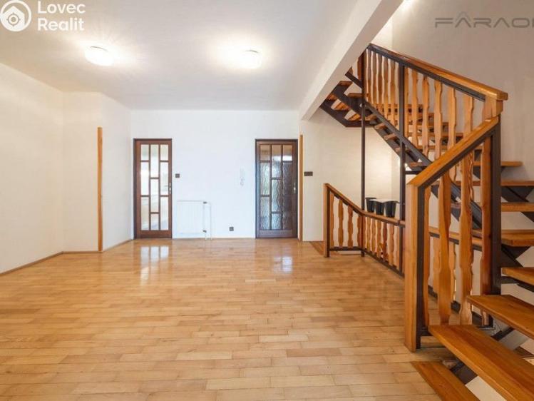 Pronájem rodinného domu Praha, Kloboukova č. 1