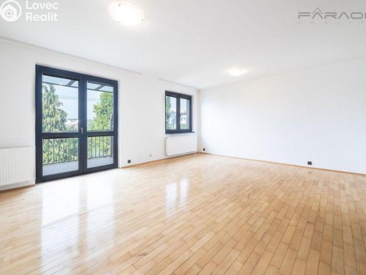Pronájem rodinného domu Praha, Kloboukova č. 3