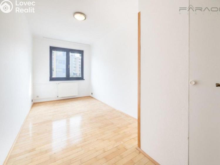 Pronájem rodinného domu Praha, Kloboukova č. 9