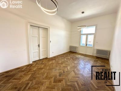 Pronájem bytu 4+1 Praha, Újezd č. 4