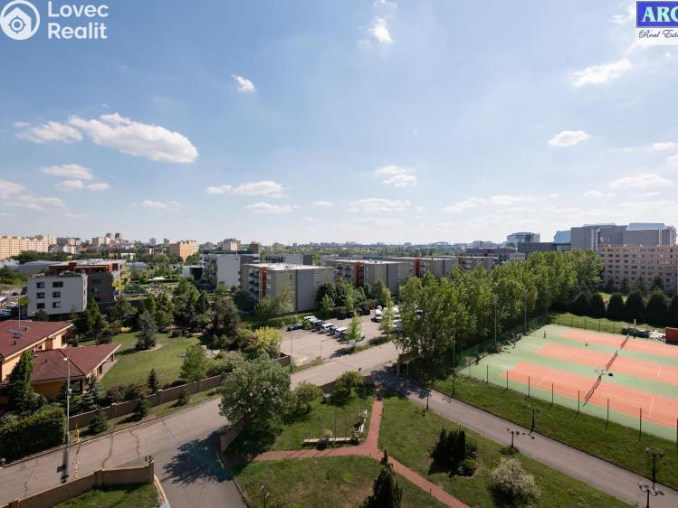 Prodej kanceláře Praha č. 16