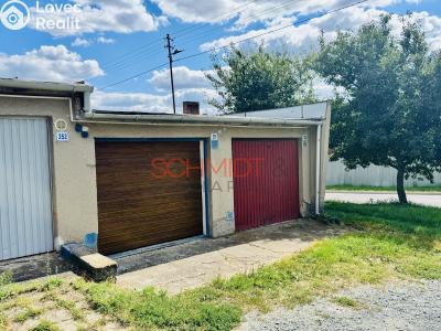 Продажа гаража Hustopeče, Nádražní 350 č. 6