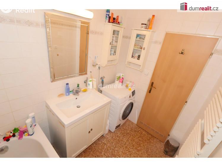 Prodej bytu 3+KK Praha-Zbraslav, Pelzova č. 15