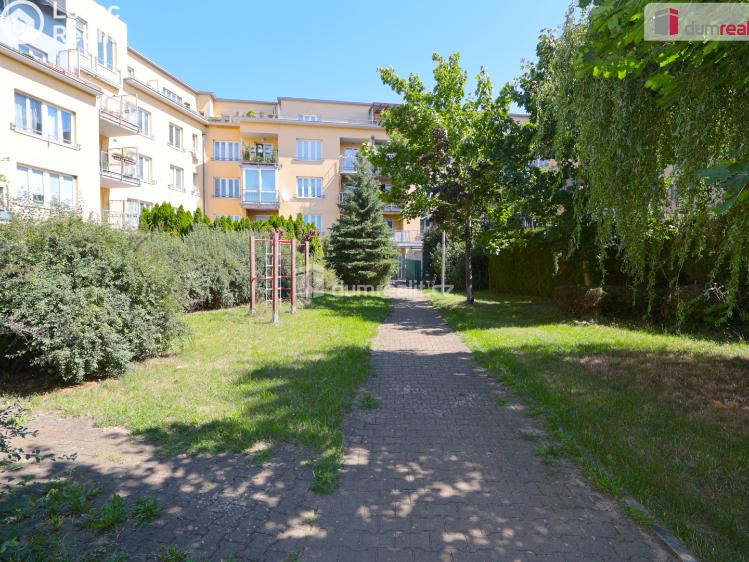 Prodej bytu 3+KK Praha-Zbraslav, Pelzova č. 26