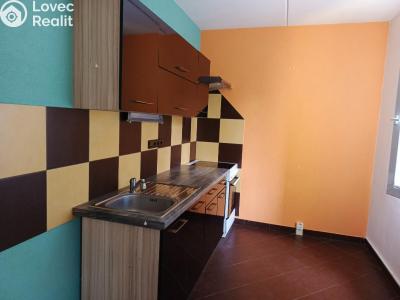 Sale apartment 3+1 Týn nad Vltavou, Hlinecká č. 1