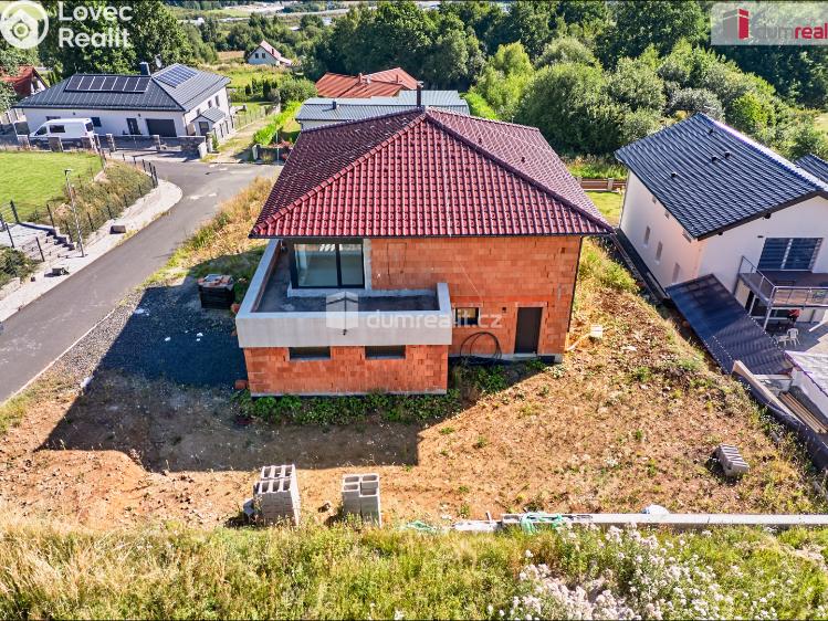 Prodej rodinného domu Jenišov, V Oblouku č. 26
