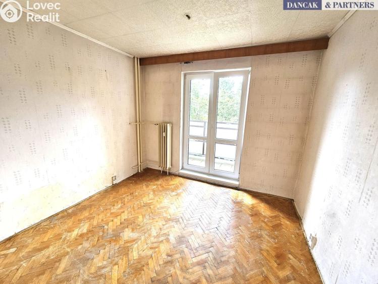 Sale apartment 3+1 Ostrava, Výškovická č. 18