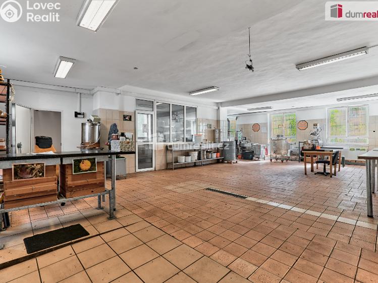Prodej kanceláře Karlovy Vary, Sokolovská č. 17