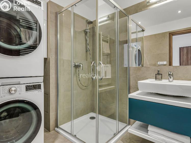 Sale apartment 3+KK Jesenice, Cedrová č. 17
