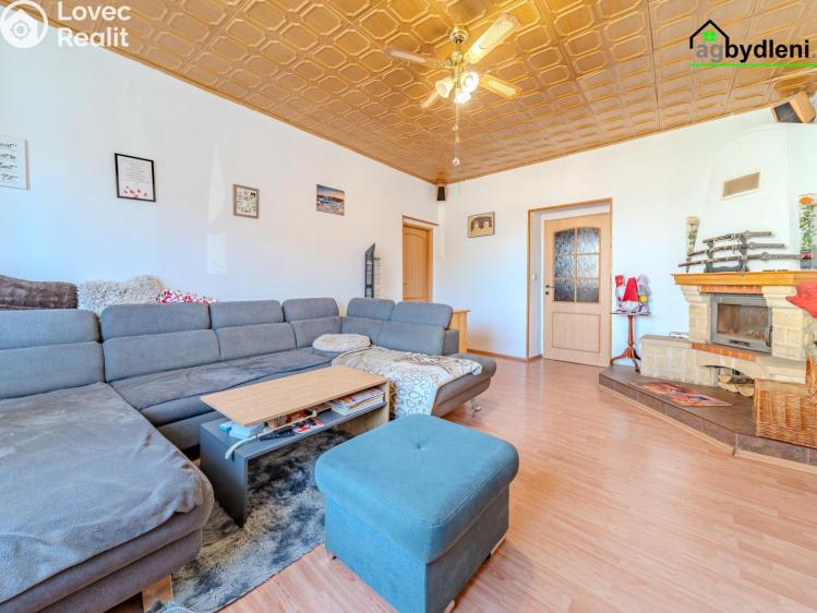 Prodej bytu 3+1 Nýrsko, Petra Bezruče 172 č. 2