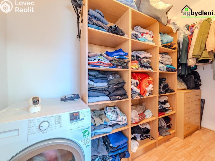 Sale apartment 3+1 Nýrsko, Petra Bezruče 172 č. 15