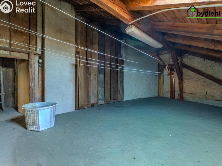 Sale apartment 3+1 Nýrsko, Petra Bezruče 172 č. 17