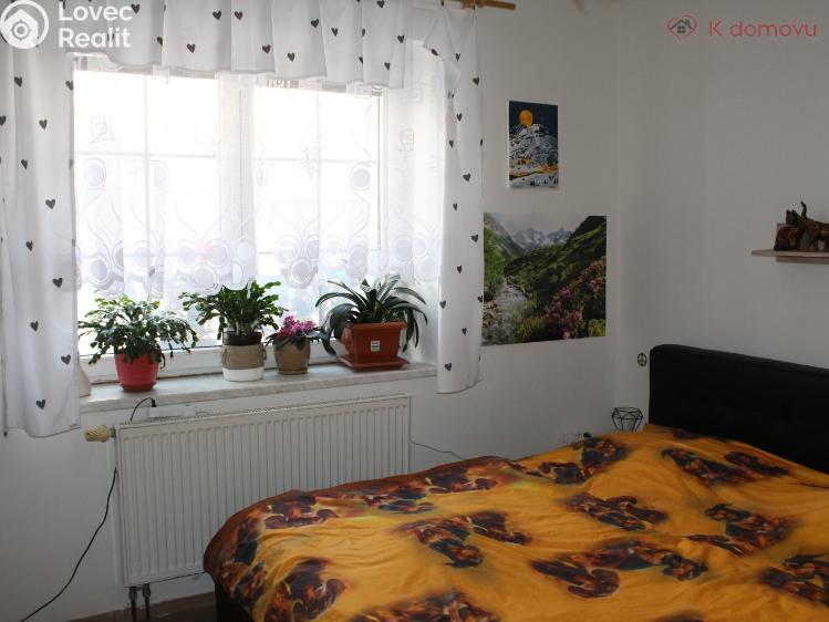 Prodej rodinného domu Černčice, Žižkova 60 č. 7